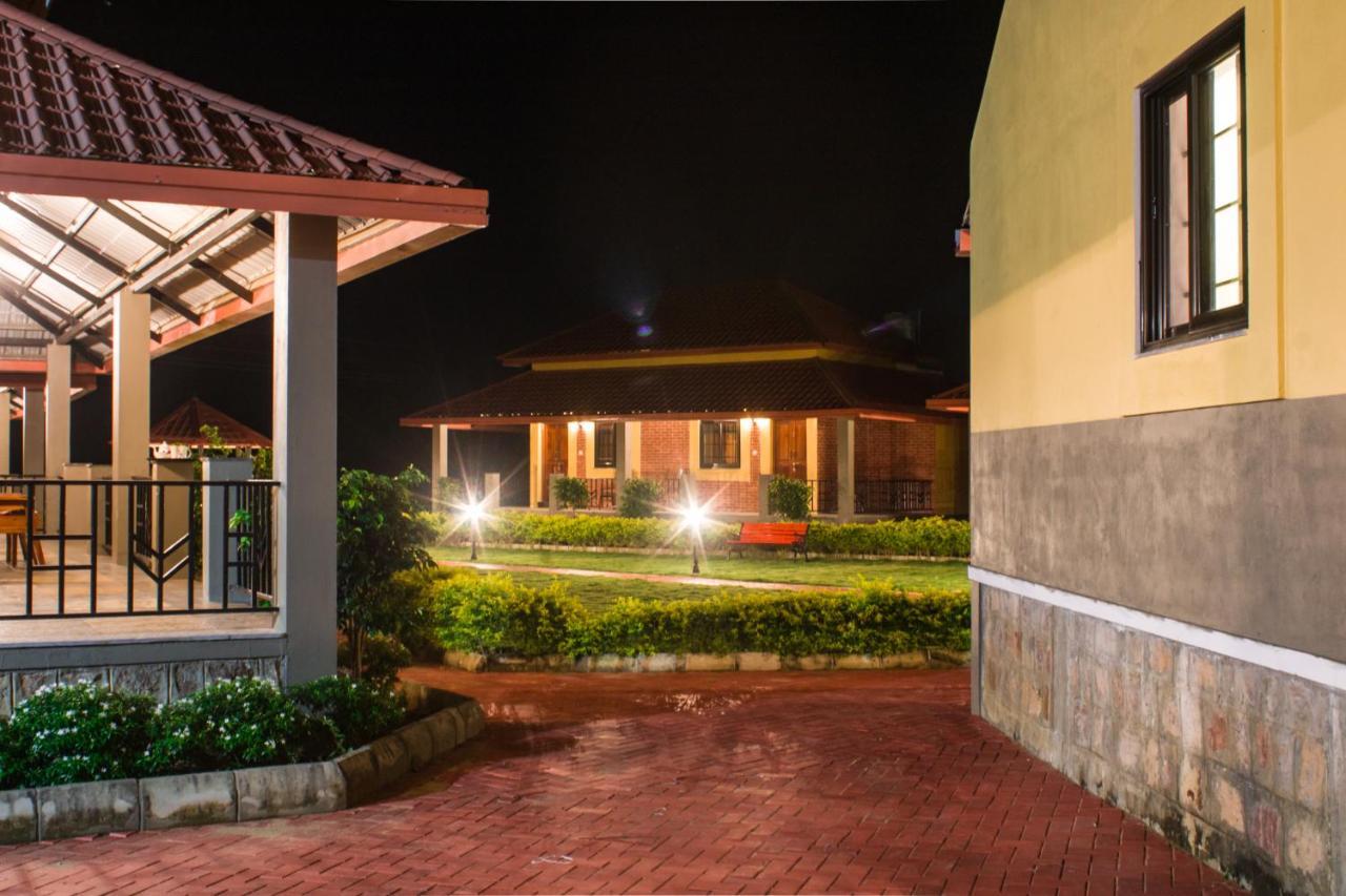 Wildcat Resort Tadoba Sirkada Exterior foto